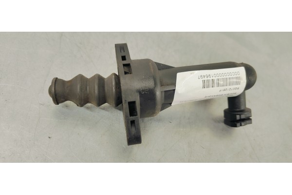 Recambio de bombin embrague para seat ibiza (6l1) referencia OEM IAM 6Q0721261F  