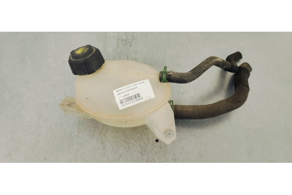 Recambio de deposito expansion para renault clio iv 1.5 dci 75 fap referencia OEM IAM 217100680R  