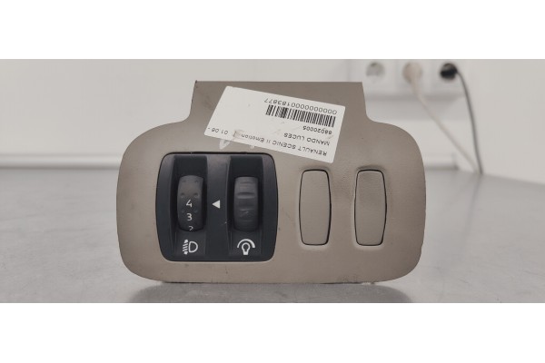 Recambio de mando luces para renault scenic ii emotion referencia OEM IAM 88020005  