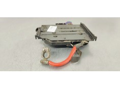 Recambio de caja reles / fusibles para ford focus lim. (cb8) 1.6 tdci referencia OEM IAM AV6T14A067BB  