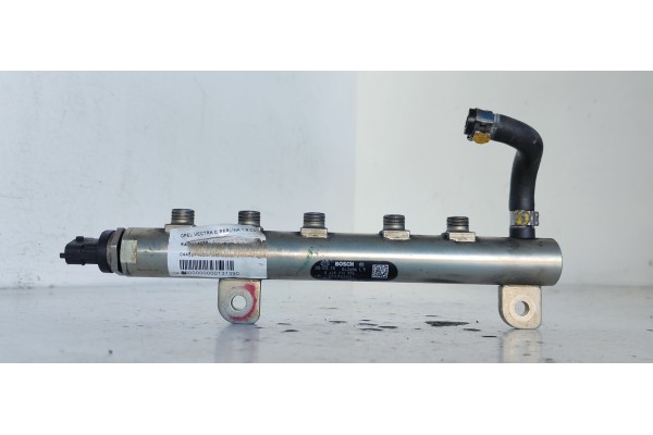 Recambio de rampa inyectora para opel vectra c berlina 1.9 cdti referencia OEM IAM 0445214056  