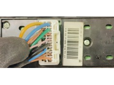 Recambio de mando elevalunas delantero izquierdo para kia cee´d sporty wagon ex referencia OEM IAM 823511H020  