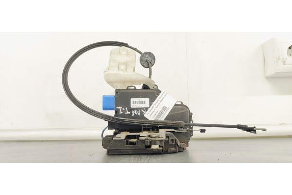 Recambio de cerradura puerta trasera izquierda para volkswagen touran (1t3) business referencia OEM IAM 7L0839015H  