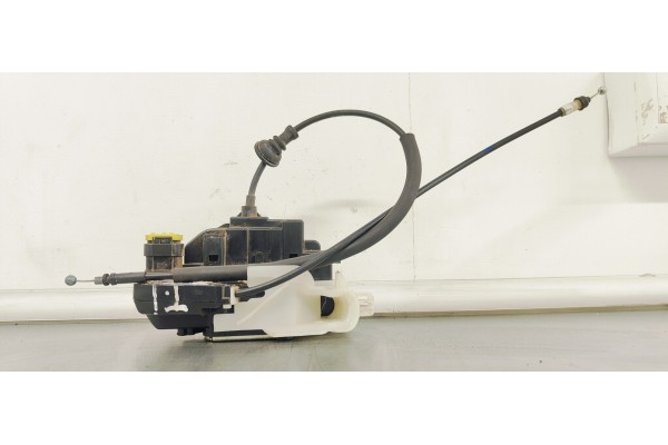 Recambio de cerradura puerta trasera izquierda para kia cee´d sporty wagon ex referencia OEM IAM   