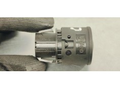 Recambio de conmutador de arranque para renault clio iv 1.5 dci 75 fap referencia OEM IAM 503211R  