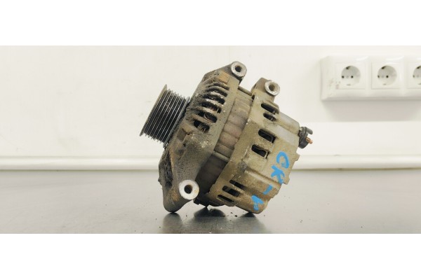 Recambio de alternador para honda cr-v (rd8) ex referencia OEM IAM AHGA55  