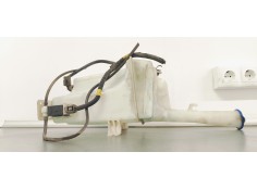 Recambio de deposito limpia para kia carens ( ) 1.6 i 135 referencia OEM IAM 98610A4000  