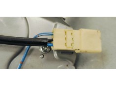 Recambio de motor limpia trasero para mazda 5 berl. (cr) 1.8 active referencia OEM IAM C23567450  