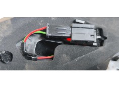 Recambio de piloto trasero derecho interior para peugeot 3008 allure referencia OEM IAM   