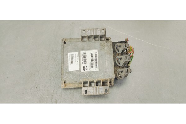 Recambio de centralita motor uce para citroen c3 1.1 i 60 referencia OEM IAM 9645989480  