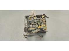Recambio de caja reles / fusibles para peugeot 407 st sport referencia OEM IAM 9664705980  