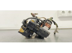 Recambio de caja reles / fusibles para peugeot 407 st sport referencia OEM IAM 9664705980  