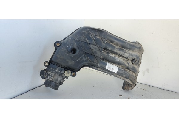 Recambio de colector admision para seat ibiza (6k1) 1.9 sdi referencia OEM IAM 038129713H  