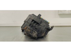 Recambio de caja reles / fusibles para kia carens ( ) 1.6 i 135 referencia OEM IAM 91362A4370  