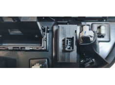 Recambio de rejilla aireadora para citroen c4 picasso 1.6hdi 120 fap referencia OEM IAM 967797647A  