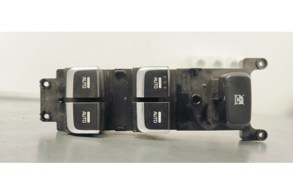 Recambio de mando elevalunas delantero izquierdo para kia carens ( ) 1.6 i 135 referencia OEM IAM 93570A4330  