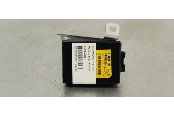 Recambio de modulo electronico para kia carens ( ) 1.6 i 135 referencia OEM IAM 95210A4500  