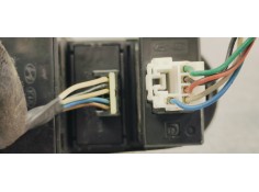 Recambio de mando multifuncion para kia carens ( ) 1.6 i 135 referencia OEM IAM 299120322  