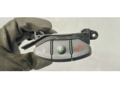 Recambio de mando volante para kia carens ( ) 1.6 i 135 referencia OEM IAM 299126229  
