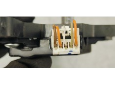 Recambio de motor apertura trampillas climatizador para kia carens ( ) 1.6 i 135 referencia OEM IAM D266PNBAA01  