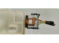 Recambio de cerradura puerta trasera derecha para peugeot 5008 1.6 i turbo 180 fap referencia OEM IAM 228292  