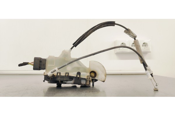 Recambio de cerradura puerta delantera izquierda para peugeot 5008 1.6 i turbo 180 fap referencia OEM IAM 104235  