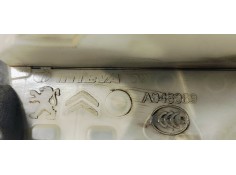 Recambio de cerradura puerta delantera derecha para peugeot 5008 1.6 i turbo 180 fap referencia OEM IAM 104234  