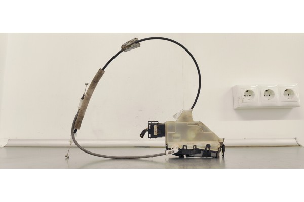 Recambio de cerradura puerta trasera izquierda para peugeot 5008 1.6 i turbo 180 fap referencia OEM IAM 228298  