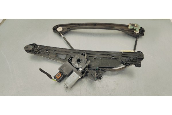 Recambio de elevalunas delantero derecho para peugeot 5008 1.6 i turbo 180 fap referencia OEM IAM 9830389280  