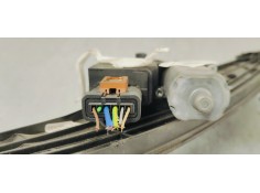 Recambio de elevalunas trasero derecho para peugeot 5008 1.6 i turbo 180 fap referencia OEM IAM 9830388980  