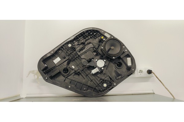Recambio de elevalunas trasero izquierdo para kia carens ( ) 1.6 i 135 referencia OEM IAM 83470A4000  