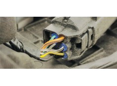 Recambio de elevalunas delantero izquierdo para kia carens ( ) 1.6 i 135 referencia OEM IAM 82470A4000  