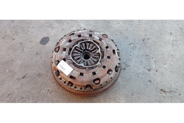 Recambio de kit embrague para ford transit caja cerrada ´06 2.2 tdci cat referencia OEM IAM   
