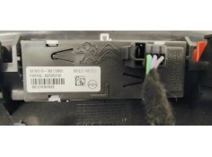 Recambio de luz interior para peugeot 5008 1.6 i turbo 180 fap referencia OEM IAM 9814584177  