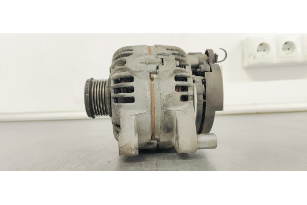 Recambio de alternador para peugeot 308 confort referencia OEM IAM 9646321880  