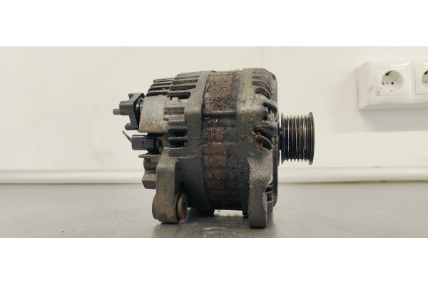 Recambio de alternador para renault espace iv (jk0) grand espace expression referencia OEM IAM 8200477100  