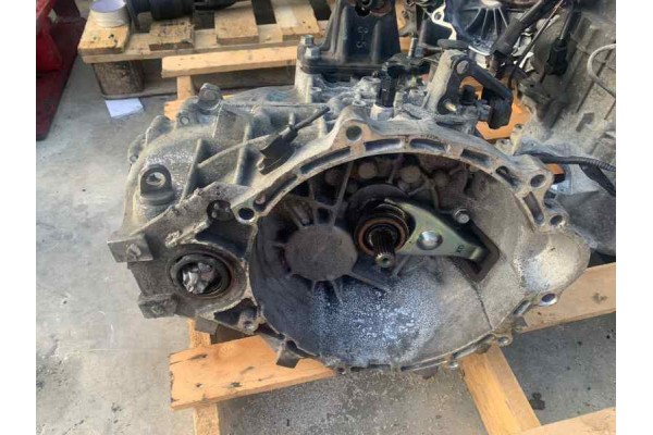 Recambio de caja cambios para kia cee´d 1.4 crdi 90 fap referencia OEM IAM M56CF31  