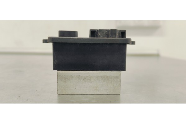 Recambio de resistencia calefaccion para peugeot 5008 1.6 i turbo 180 fap referencia OEM IAM A43002900  