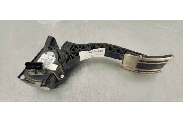 Recambio de pedal acelerador para peugeot 5008 1.6 i turbo 180 fap referencia OEM IAM 9674829180  
