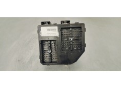 Recambio de caja reles / fusibles para chevrolet captiva 2.2 vcdi 184 4x4 fap referencia OEM IAM 95202005  