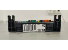 Recambio de caja reles / fusibles para peugeot 207 referencia OEM IAM 9666951980  