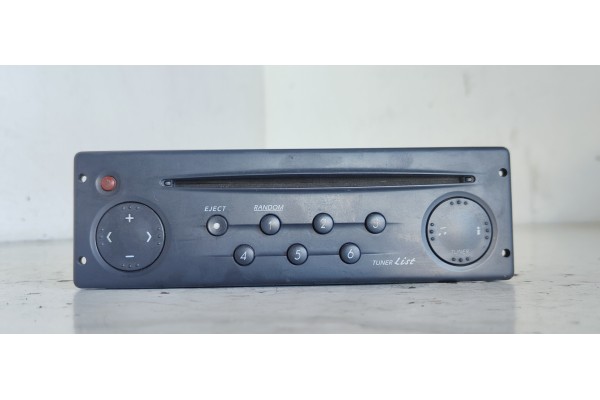 Recambio de sistema audio / radio cd para renault laguna grandtour iii 1.5 dci diesel referencia OEM IAM 8200247962B  
