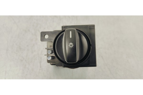 Recambio de mando luces para mercedes-benz clase a (w169) 2.0cdi 80 [160] fap referencia OEM IAM 1695452704  