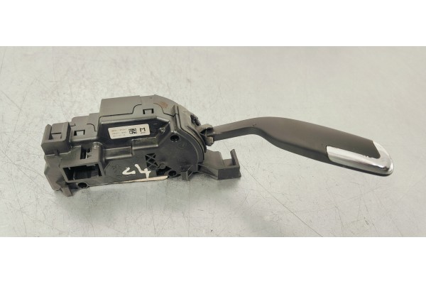 Recambio de palanca cambio para citroen c4 picasso 1.6hdi 112 fap referencia OEM IAM 96811352XT  