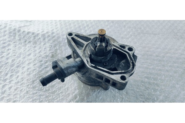 Recambio de depresor freno / bomba vacio para hyundai i30 (gd) style referencia OEM IAM 288102A600  