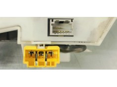 Recambio de mando multifuncion para renault megane iii berlina 5 p 2.0 i 140 referencia OEM IAM 255670019R  