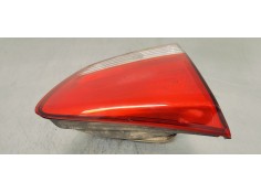 Recambio de piloto trasero izquierdo interior para kia carens ( ) 1.6 i 135 referencia OEM IAM 92403A4010  