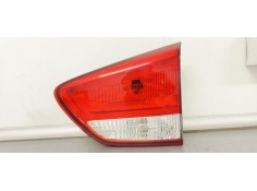 Recambio de piloto trasero derecho interior para kia carens ( ) 1.6 i 135 referencia OEM IAM 92404A4010  