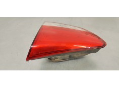 Recambio de piloto trasero derecho interior para kia carens ( ) 1.6 i 135 referencia OEM IAM 92404A4010  