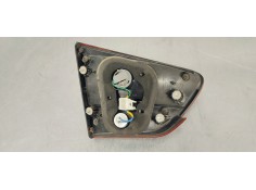 Recambio de piloto trasero derecho interior para kia carens ( ) 1.6 i 135 referencia OEM IAM 92404A4010  